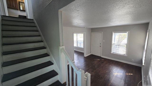 407 NATALEN AVE, San Antonio, TX 78209
