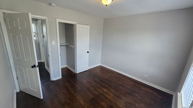 407 NATALEN AVE, San Antonio, TX 78209