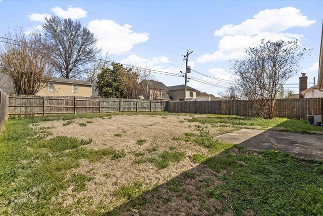 4244 WATER BRIAR RD, Millington, TN 38053