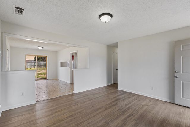 4244 WATER BRIAR RD, Millington, TN 38053