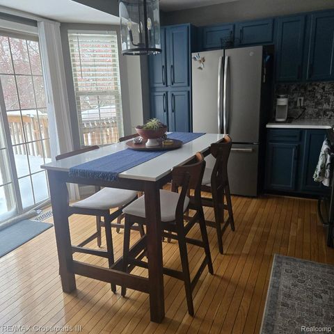 8776 Ironwood Drive, Van Buren Charter Township, MI 48111