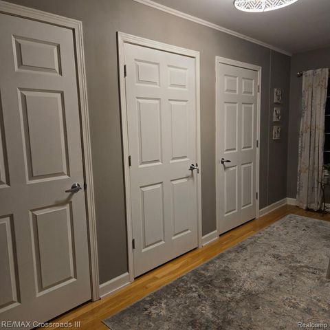 8776 Ironwood Drive, Van Buren Charter Township, MI 48111