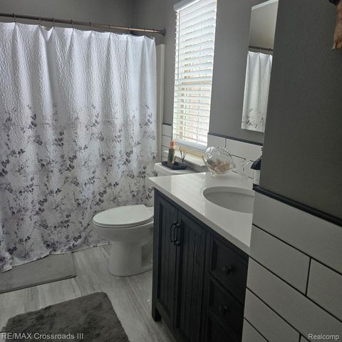 8776 Ironwood Drive, Van Buren Charter Township, MI 48111