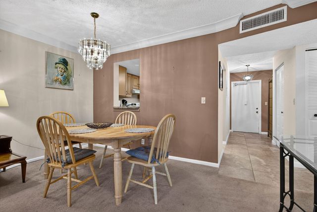 7640 NW 18TH Street 105, Margate, FL 33063