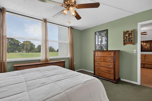 7640 NW 18TH Street 105, Margate, FL 33063