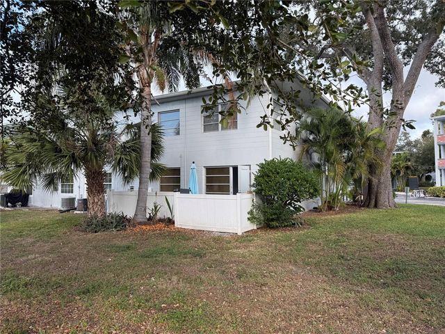 4295 58TH WAY N 1606, Kenneth City, FL 33709