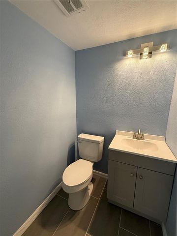 4295 58TH WAY N 1606, Kenneth City, FL 33709