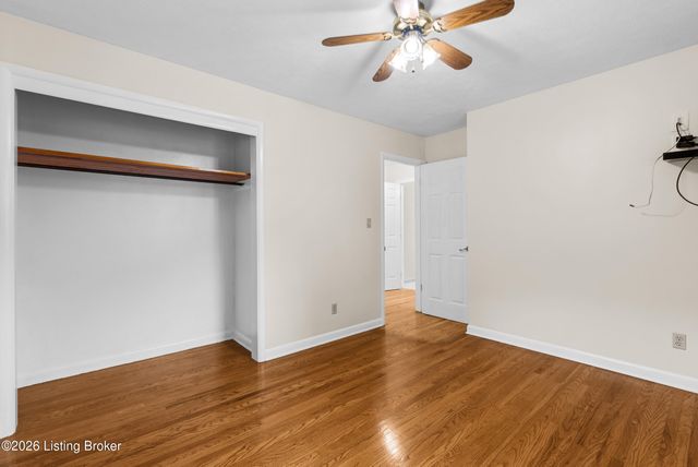 3213 Rosewedge Way, Louisville, KY 40216