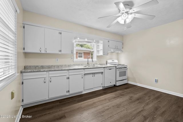 3213 Rosewedge Way, Louisville, KY 40216