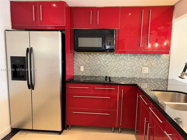 403 NW 68th Ave 502, Plantation, FL 33317