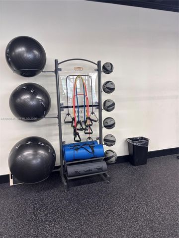 403 NW 68th Ave 502, Plantation, FL 33317