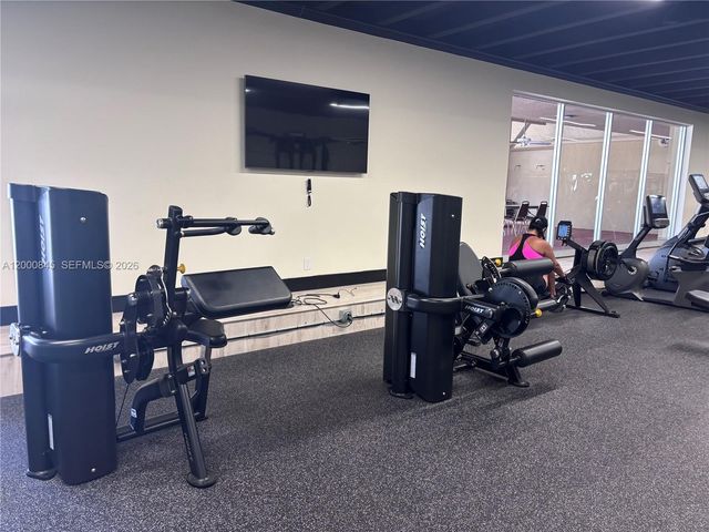 403 NW 68th Ave 502, Plantation, FL 33317