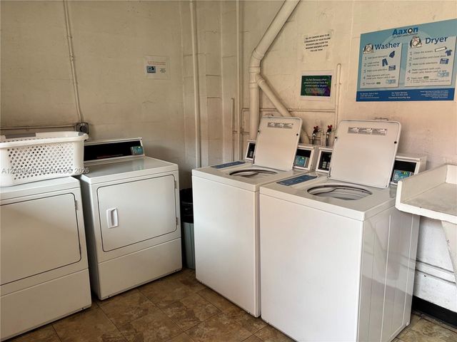 403 NW 68th Ave 502, Plantation, FL 33317