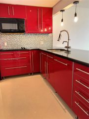 403 NW 68th Ave 502, Plantation, FL 33317