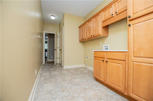 9731 Fallview Court, Villa Rica, GA 30180