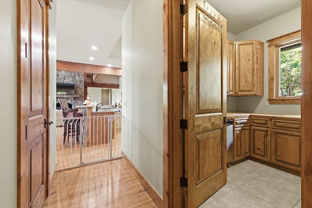 44 Eagles View Way, Hayesville, NC 28904