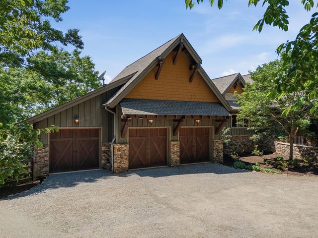 44 Eagles View Way, Hayesville, NC 28904