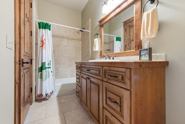 44 Eagles View Way, Hayesville, NC 28904