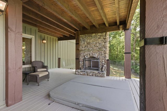 44 Eagles View Way, Hayesville, NC 28904