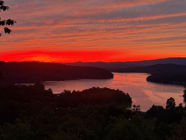 44 Eagles View Way, Hayesville, NC 28904