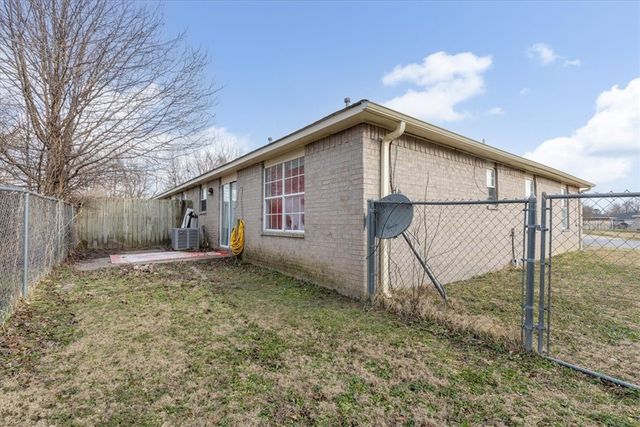 3186 Braxton Avenue, Springdale, AR 72764