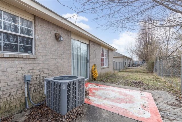 3186 Braxton Avenue, Springdale, AR 72764