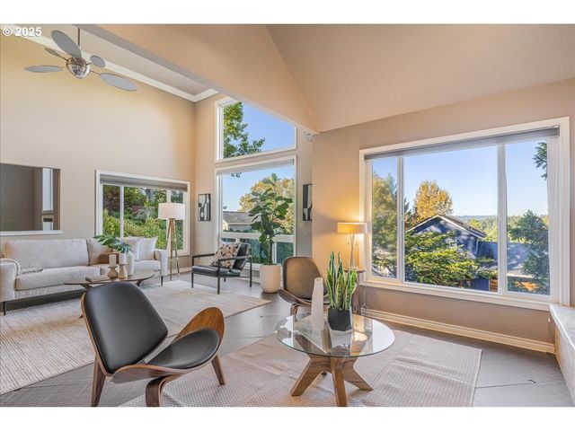 8770 Sw 71ST Pl, Portland, OR 97223