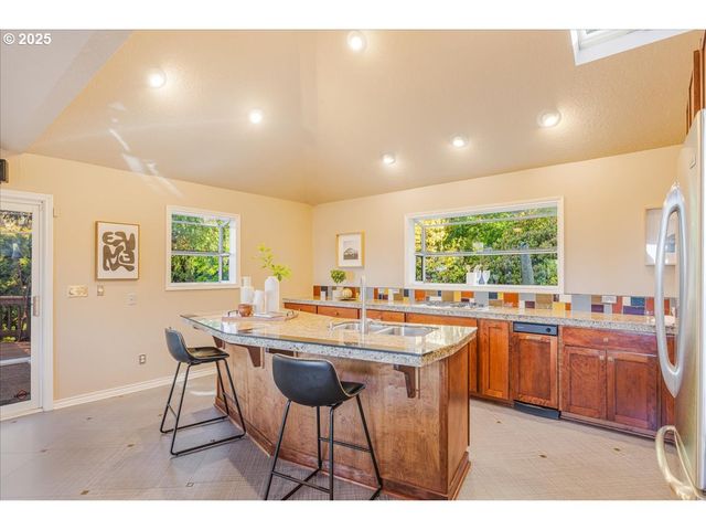 8770 Sw 71ST Pl, Portland, OR 97223