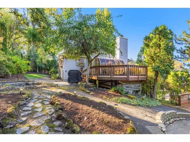 8770 Sw 71ST Pl, Portland, OR 97223