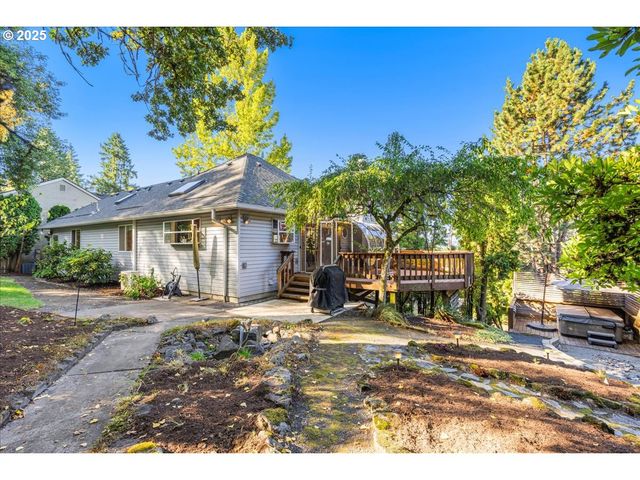 8770 Sw 71ST Pl, Portland, OR 97223