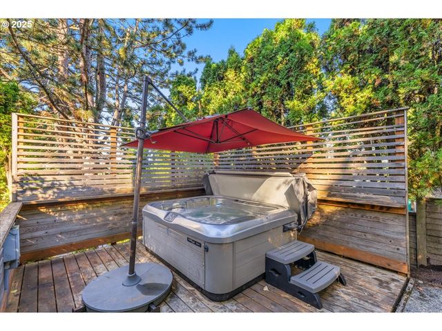 8770 Sw 71ST Pl, Portland, OR 97223