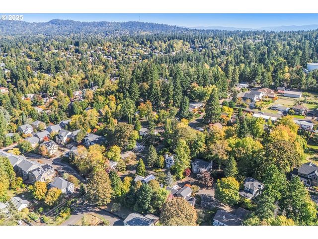 8770 Sw 71ST Pl, Portland, OR 97223