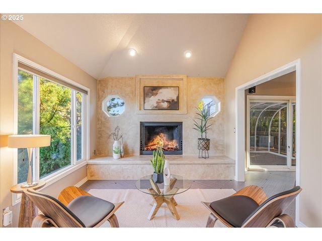 8770 Sw 71ST Pl, Portland, OR 97223