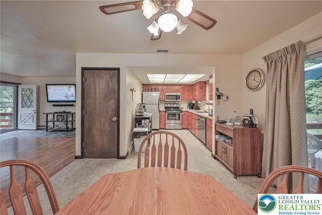 630 Beers Lane, Towamensing Twp, PA 18071