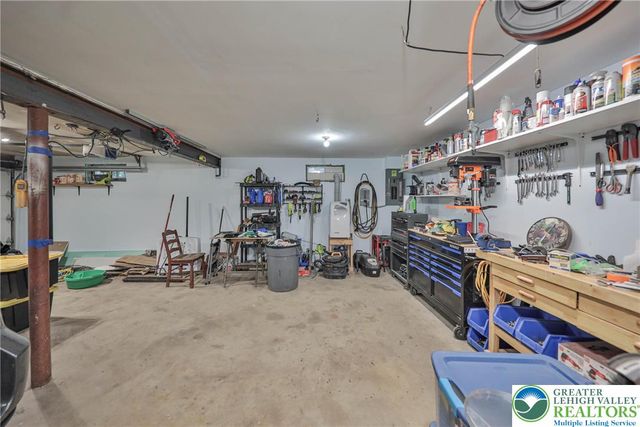 630 Beers Lane, Towamensing Twp, PA 18071