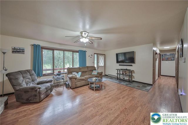 630 Beers Lane, Towamensing Twp, PA 18071