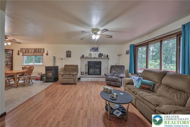 630 Beers Lane, Towamensing Twp, PA 18071