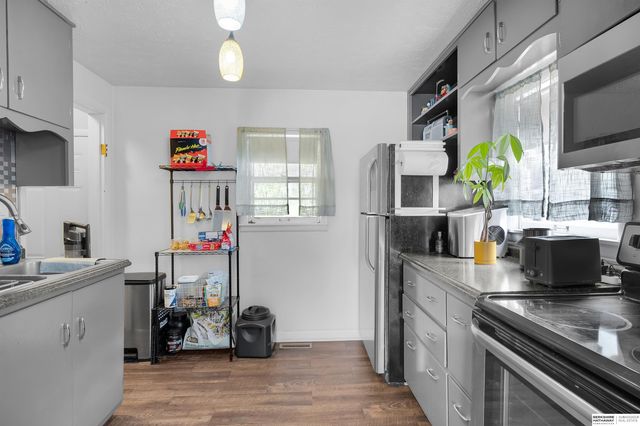 1908 Gregg Road, Bellevue, NE 68005