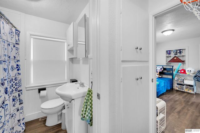 1908 Gregg Road, Bellevue, NE 68005
