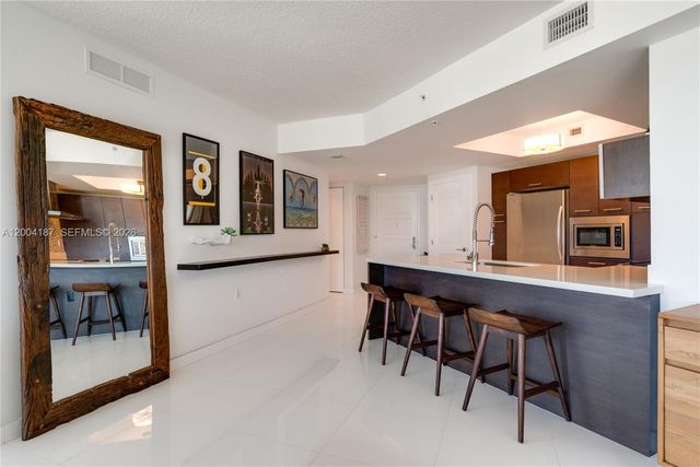 150 Sunny Isles Blvd 1-1603, Sunny Isles Beach, FL 33160