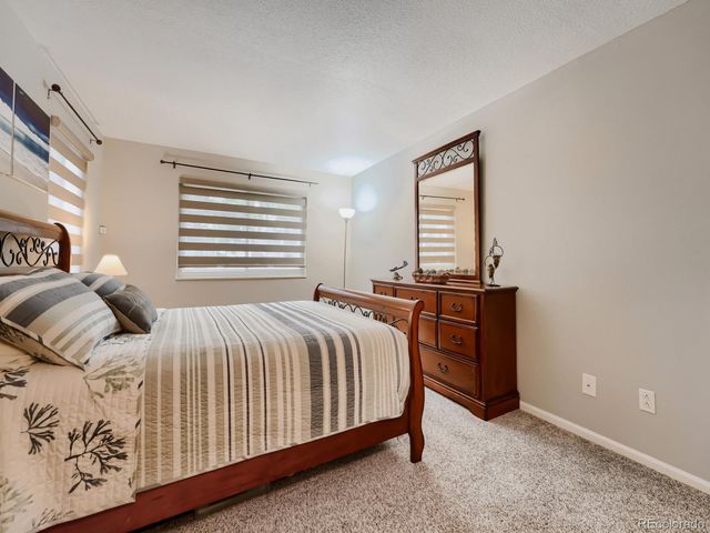 12560 E Warren Drive D, Aurora, CO 80014