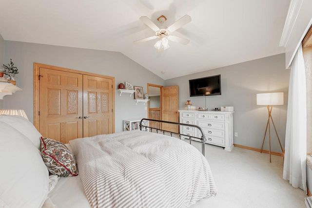 2230 E ELMVIEW DRIVE, Appleton, WI 54915