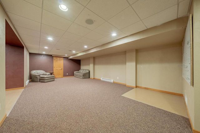 2230 E ELMVIEW DRIVE, Appleton, WI 54915