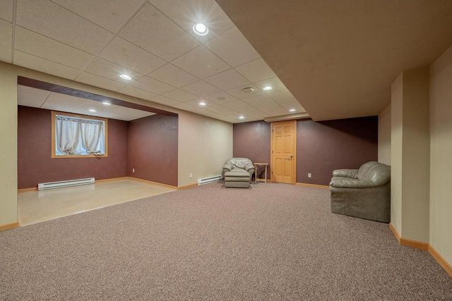 2230 E ELMVIEW DRIVE, Appleton, WI 54915