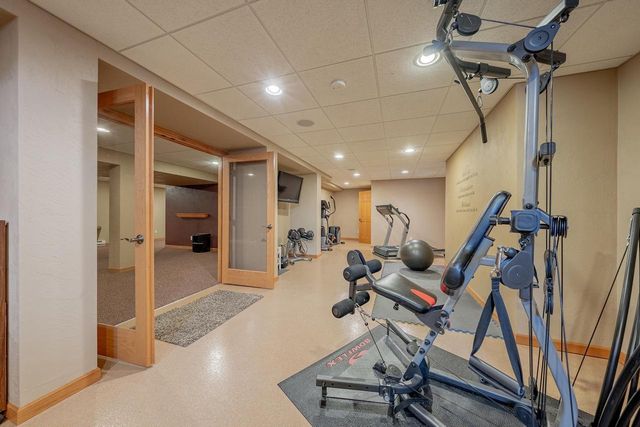 2230 E ELMVIEW DRIVE, Appleton, WI 54915