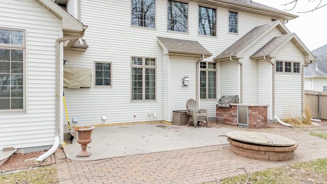 2230 E ELMVIEW DRIVE, Appleton, WI 54915