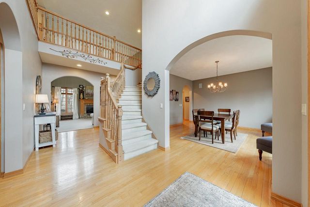 2230 E ELMVIEW DRIVE, Appleton, WI 54915