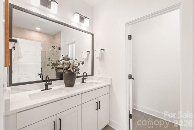 829 Garringer Place 22, Charlotte, NC 28208
