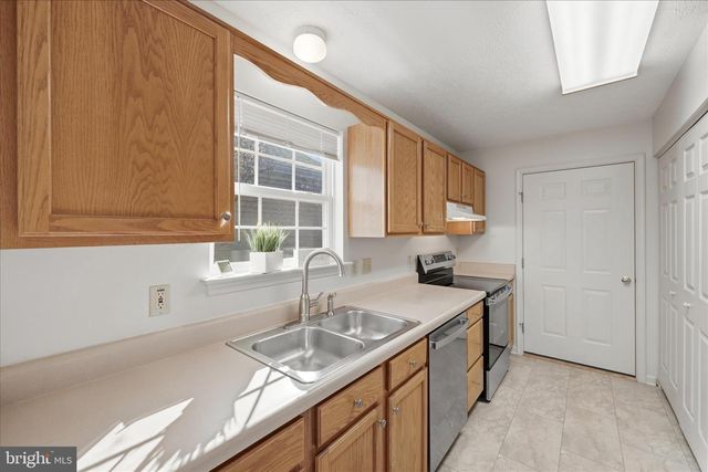 419 STONE MEADOW CT, Winchester, VA 22601