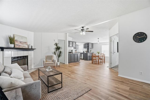 4709 Gooseberry Trail, Granbury, TX 76048